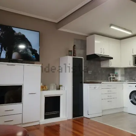 Piso Playa Apartment *